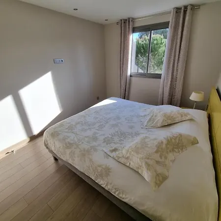 Costa Nera Santa Giulia Apartamento